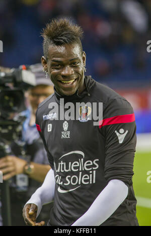 Paris, Paris, France. 27 Oct, 2017. Mario Balotelli avant la Ligue 1 match de foot entre Paris Saint Germain (PSG) et de Nice au Parc des Princes. Credit : SOPA/ZUMA/Alamy Fil Live News Banque D'Images