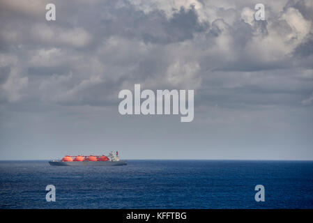 Navire-citerne de gaz naturel liquide, port de Bilbao, el abra, Gascogne, Pays basque, Espagne, Europe Banque D'Images