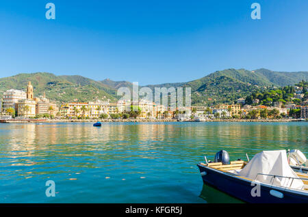 Rapallo sur la côte du nord de l'Italie Liguian Banque D'Images