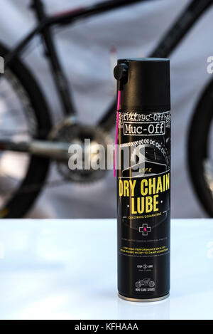 Muc off location Nettoyage et lubrification produits, vélo de montagne. Banque D'Images