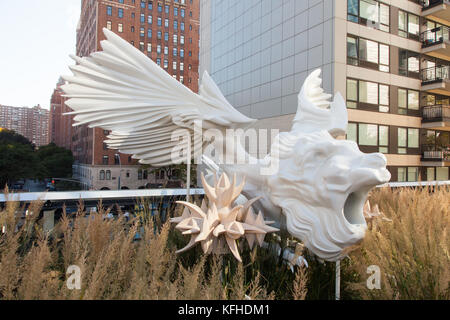 Sur la sculpture des mutations Chelsea High Line, Sphinx Joachim par Marguerite Humeau. Ligne haute , New York, NY, États-Unis d'Amérique. Banque D'Images