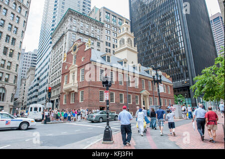 Old State House à Boston a été construit en 1713 et est l'un des plus anciens bâtiments aux États-Unis. Banque D'Images