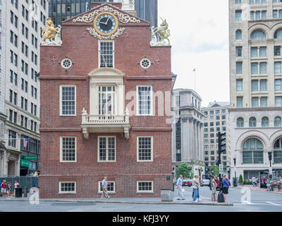 Old State House à Boston a été construit en 1713 et est l'un des plus anciens bâtiments aux États-Unis. Banque D'Images