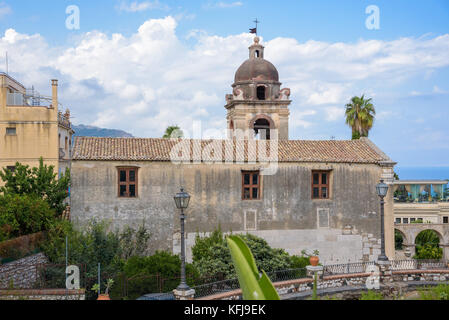 Vue de l'église San Pancrazio de Taormina, Sicile, Italie Banque D'Images