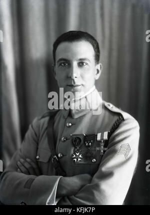 Jean de Lattre de Tassigny (1889-1952), commandant militaire français et maréchal de France. C. M. Taponier Banque D'Images