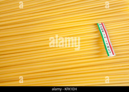 Fabriqué en Italie l'étiquette sur spaghetti italien non cuites Banque D'Images