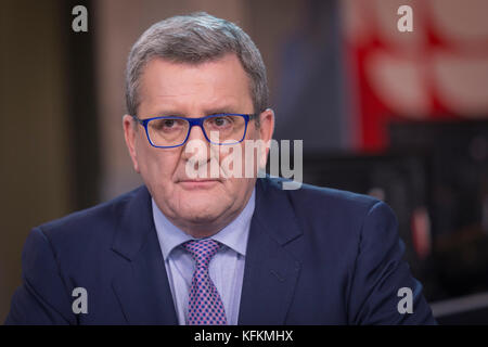 Regis Labeaume est vu devant un débat pour les élections municipales à Québec le 17 octobre 2017. Banque D'Images