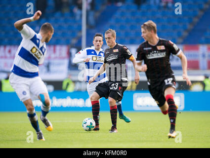 Duisburg, Deutschland. 29 octobre 2017. Spielszene avec Felix KROOS (Union/ withte), Aktion, Fussball . Bundesliga, 12 ans. Spieltag, MSV Duisburg (DU) - Union Berlin 1:1, AM 29.10.2017 à Duisburg/ Allemagne. |utilisation dans le monde entier crédit : dpa/Alamy Live News Banque D'Images