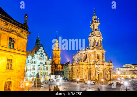 Dresde, Allemagne. Cathédrale de la Sainte Trinité ou l'Église Hofkirche, Saxe. Banque D'Images