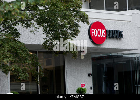 Un logo signer devant le siège de l'accent brands à Atlanta, Géorgie, le 7 octobre 2017. Banque D'Images