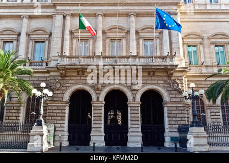 Banque d'Italie est la banque centrale de l'Italie, dans le système européen des banques centrales. Siège social situé dans le Palazzo Koch, Rome, Italie, Europe. Banque D'Images