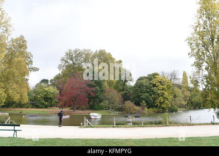 Photographie de rue au Bois de Vincennes Paris, France Banque D'Images