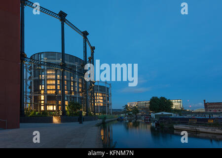 Gasholder Park et King's Cross, Londres, UK Triplet Banque D'Images