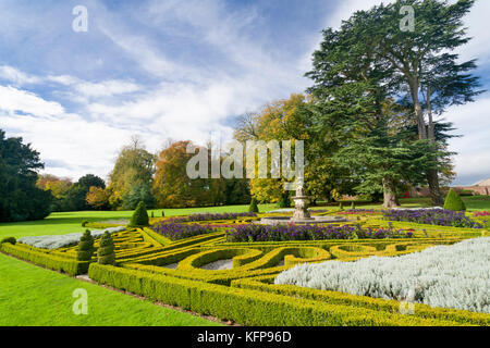 Jardin formel à gatdens sledmere house et East Yorkshire Banque D'Images