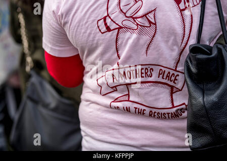 Londres 31 octobre 2017, marche de protestation des momies pour une meilleure mère de l'enfant, y compris d'améliorer le congé de maternité et maternaity crédit : Ian Davidson/Alamy live news Banque D'Images