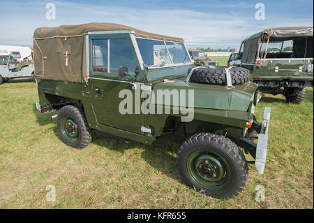 Dunsfold, uk - 26 août 2017 : début de la marque land rover 4x4 lors d'un rassemblement de véhicules classiques et modernes à dunsfold, uk Banque D'Images