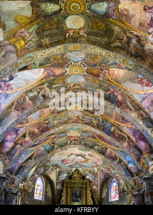 Des tableaux colorés sur plafond restauré de l'église de San Nicolas (Parroquia de San Nicolas), Ciutat Vella, Valence, Espagne. Banque D'Images