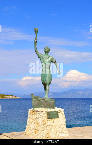 Une statue d'pyropolitis un héros de la révolution grecque Banque D'Images