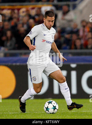 Rome, Italie. 31 octobre, 2017. Chelsea's eden hazard en action lors de la Ligue des champions de football match du groupe c entre les Roms et Chelsea au stade olympique crédit : riccardo de luca/pacific press/Alamy live news Banque D'Images