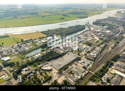 City Harbour Emmerich, port fluvial sur le Rhin, Port Emmerich, Basse-Rhin, Rhénanie-du-Nord-Westphalie, Allemagne,Emmerich, Europe, vue aérienne, aérienne, aer Banque D'Images