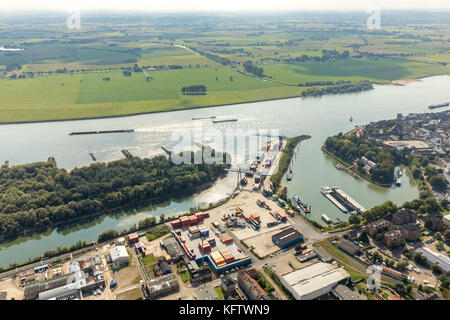 City Harbour Emmerich, port fluvial sur le Rhin, Port Emmerich, Basse-Rhin, Rhénanie-du-Nord-Westphalie, Allemagne,Emmerich, Europe, vue aérienne, aérienne, aer Banque D'Images