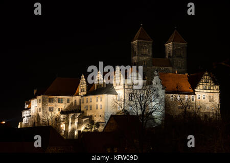 Schloss quedlinburg dans der Nacht beleuchtet Banque D'Images