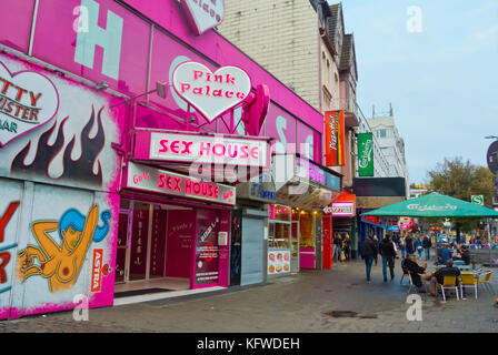 Le Reeperbahn, St Pauli, Hambourg, Allemagne Banque D'Images