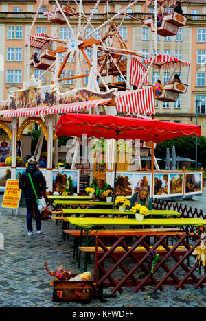 Marché d'automne, Altmarkt, Altstadt, la vieille ville, Dresde, Saxe, Allemagne Banque D'Images