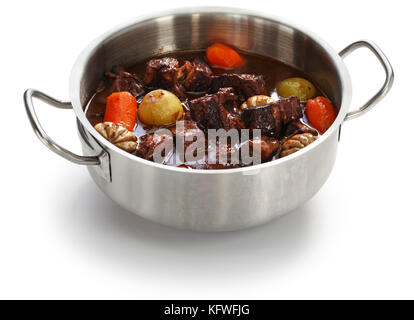 Boeuf bourguignon, boeuf mijoté au vin rouge, cuisine française bourgogne Banque D'Images