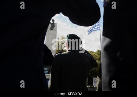 Arnea, Chalkidiki, Grèce. 1er novembre 2017. Célébration de l'anniversaire de independece arnea's town de turkies à 1912.litanie pour mémoire de deux saints orthodoxes, qui l'a nommé kosmas et damianos et le jour même de célébrer l'anniversaire de l'indépendance de la ville de turkies à 1912 Credit : giorgos zachos/sopa/zuma/Alamy fil live news Banque D'Images