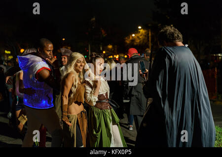 Los Angeles, États-Unis. 31 octobre 2017. Événement spécial - West Hollywood Halloween Carnaval le 31 octobre 2017 à West Hollywood, Los Angeles, Californie, États-Unis crédit : Chon Kit Leong/Alamy Live News Banque D'Images
