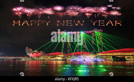 Bonne année firework sparkle avec Singapour ville la nuit avec show laser à Marina Bay water front Banque D'Images