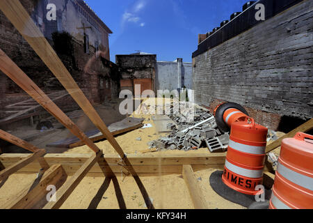 Ancien emplacement de la Sag Harbor Cinema détruit par le feu en décembre 2016 Sag Harbor Long Island New York Banque D'Images