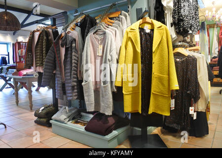 Shop Interior, Avoca, Molls Gap, Comté de Kerry, Irlande - John Gollop Banque D'Images