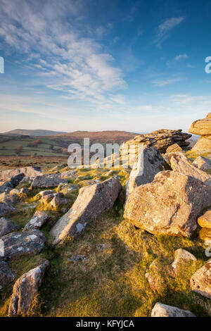 Hound Tor dans le Dartmoor National Park, Devon, Angleterre Banque D'Images