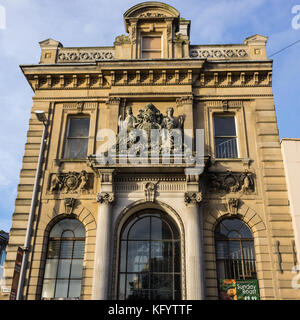 Le restaurant du trésor a été conçu en 1875 pour la National Provincial Bank de l'Angleterre par l'architecte John Gibson. Il est situé dans la région de Southampton, hamps Banque D'Images