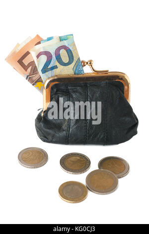 Un porte-monnaie en cuir avec l'intérieur de billets en euros et quelques pièces Banque D'Images