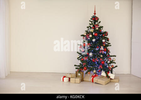 Nouvel An des arbres de Noël Cadeaux Banque D'Images