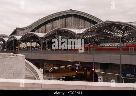 Cologne, Allemagne - 29 octobre 2017 : la gare de Cologne Banque D'Images