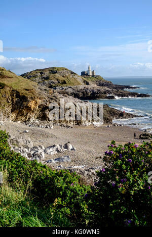 Autour de Mumbles Swansea Pays de Galles UK Bracelet Bay et le phare Banque D'Images