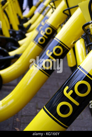 Location vélo ofo scheme lance à Londres Banque D'Images