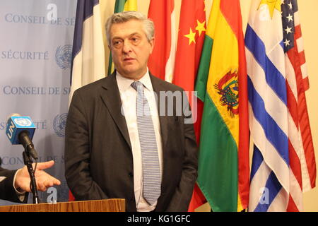 Nations Unies, New York, USA. 2Nd nov 2017. filippo grandi, haut commissaire des Nations unies pour les réfugiés, a informé la presse parle de la Libye, le Myanmar et d'autres. crédit : Matthew russell lee/Alamy live news Banque D'Images