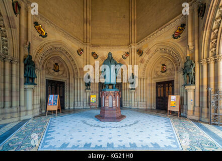 Speyer Rheinland-Pfalz, Allemagne : Gedächtniskirche der Protestation - Vorhalle mit Martin-Luther-Denkmal Banque D'Images