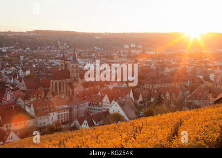 Vue du château sur Esslingen au coucher du soleil, Esslingen, Bade-Wurtemberg, Allemagne, Europe Banque D'Images