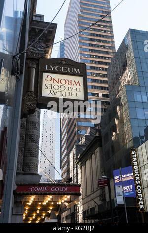 Lyceum Theatre avec 'le jeu qui va mal' marquee, 149 West 45th Street, New York, USA Banque D'Images