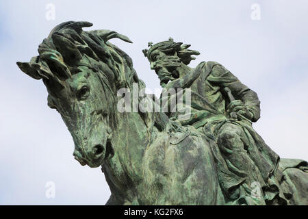 Statue équestre du roi Alfonso VIII, Plasencia, Caceres province, Estrémadure, Espagne Banque D'Images