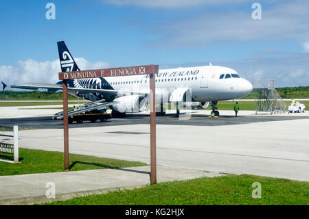 Air New Zealand Airbus A320-232 à l'Aéroport International de Hanan, Alofi, Niue, le Pacifique Sud, l'Océanie Banque D'Images