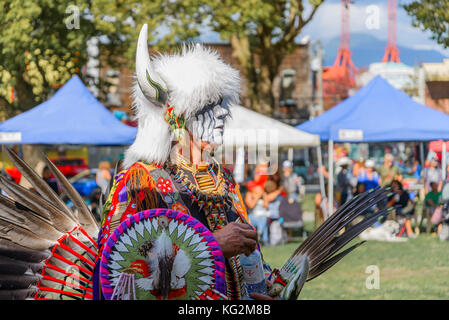 DTES Pow-wow et à la célébration culturelle, Oppenheimer Park, Vancouver, British Columbia, Canada Banque D'Images