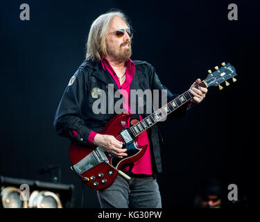 Tom Petty décédé lundi soir à Los Angeles après avoir subi un arrêt cardiaque, vu ici à Barclaycard BST dans le parc, juillet 2017 avec : Tom Petty et les Heartbreakers où : Londres, Angleterre, Royaume-Uni quand : 03 Oct 2017 crédit : Wheatley/WENN Banque D'Images