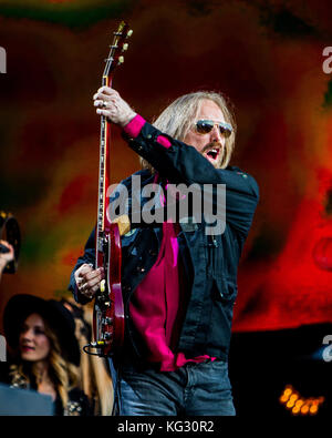 Tom Petty décédé lundi soir à Los Angeles après avoir subi un arrêt cardiaque, vu ici à Barclaycard BST dans le parc, juillet 2017 avec : Tom Petty et les Heartbreakers où : Londres, Angleterre, Royaume-Uni quand : 03 Oct 2017 crédit : Wheatley/WENN Banque D'Images